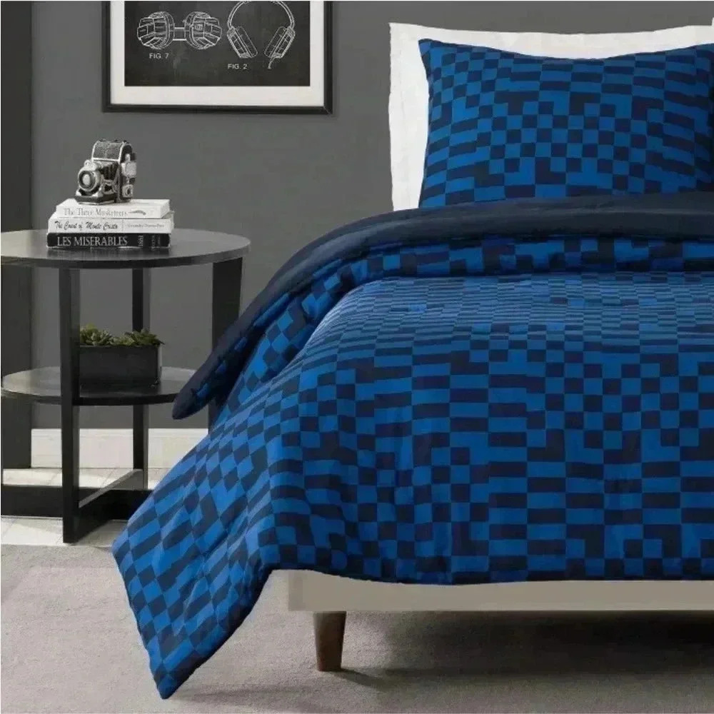 NWT Twin/Twin Extra Long‎ Teen Comforter Set
Tonal Blue - Makers Collective